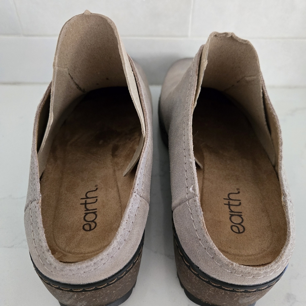 NEW Earth Kolia Round Toe Slip-on Casual Clogs Gray Suede Brown Leather Cork 9 - Picture 6 of 10